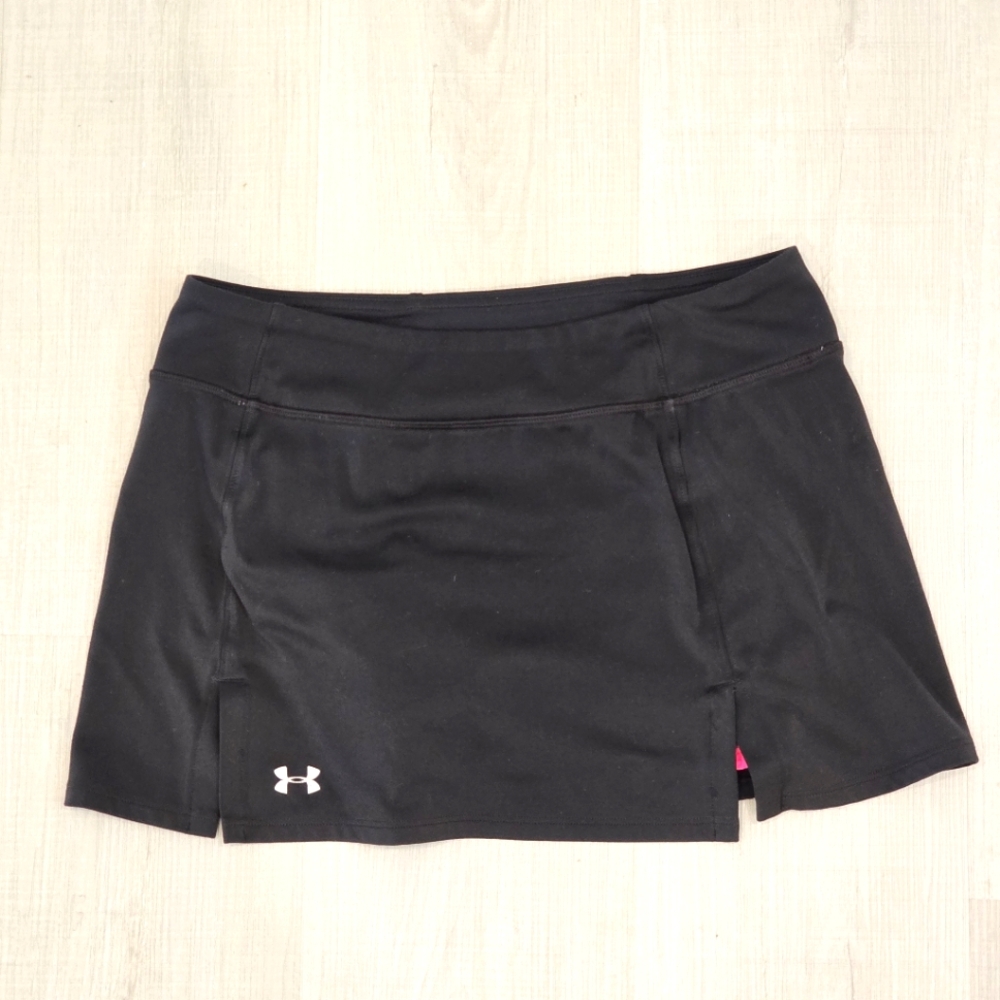 Under Armour Black Skort with Logo, Size S, EUC
